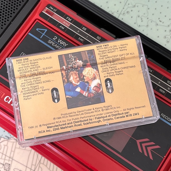 Vintage 1984 Kenny Rogers and Dolly Parton Once Upon A Christmas Cassette Tape - Picture 2 of 4